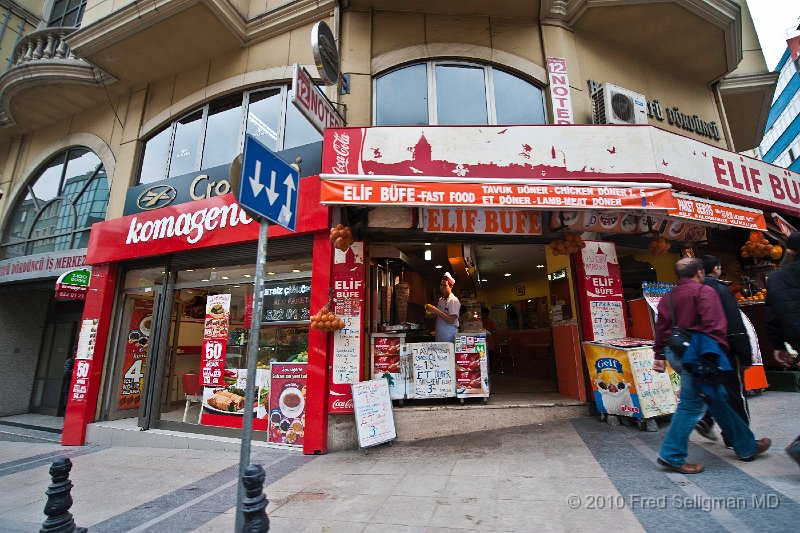 20100402_163249 D3.jpg - Fast food store, old city